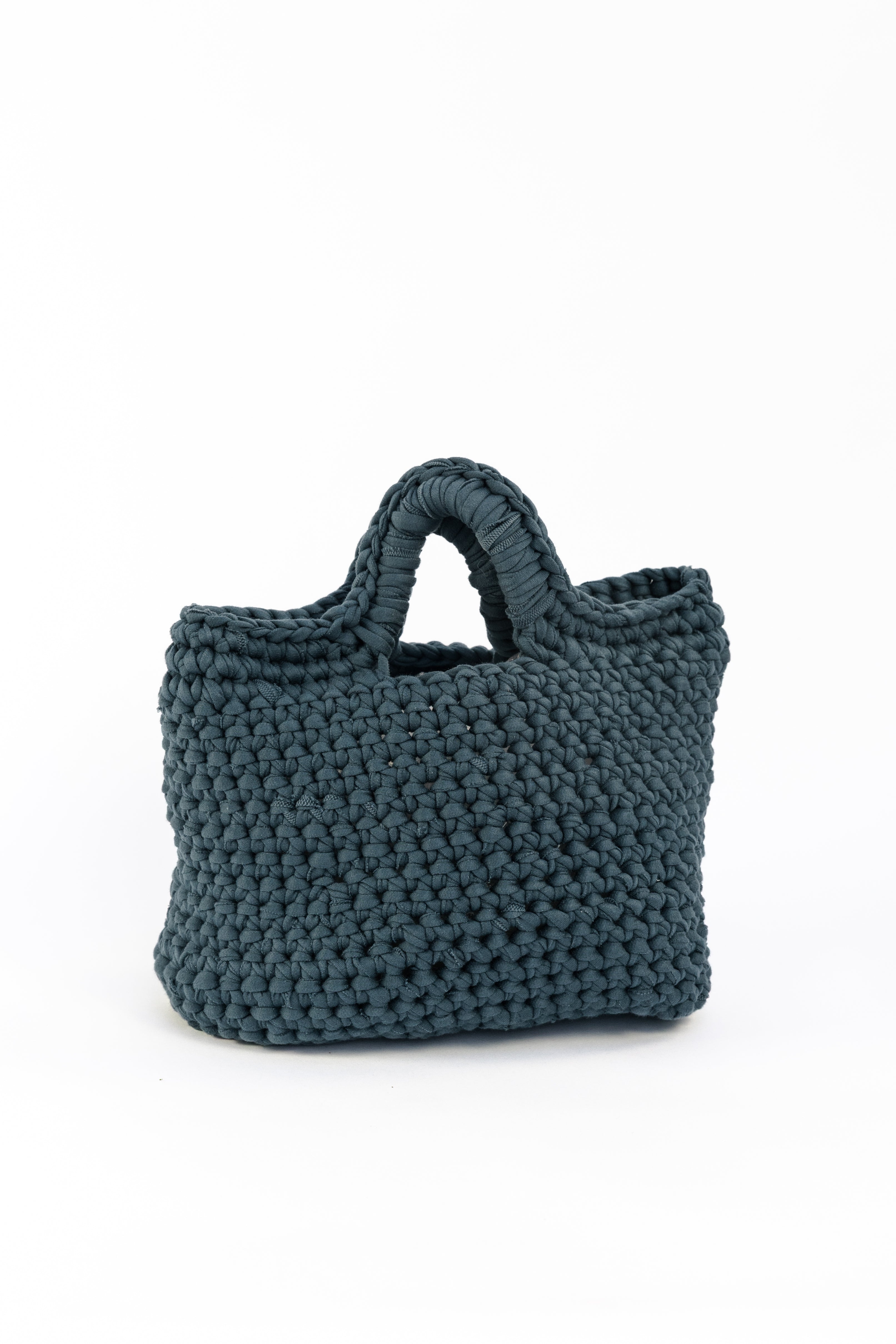 Lemon: Crisp shoulder bag with handles
