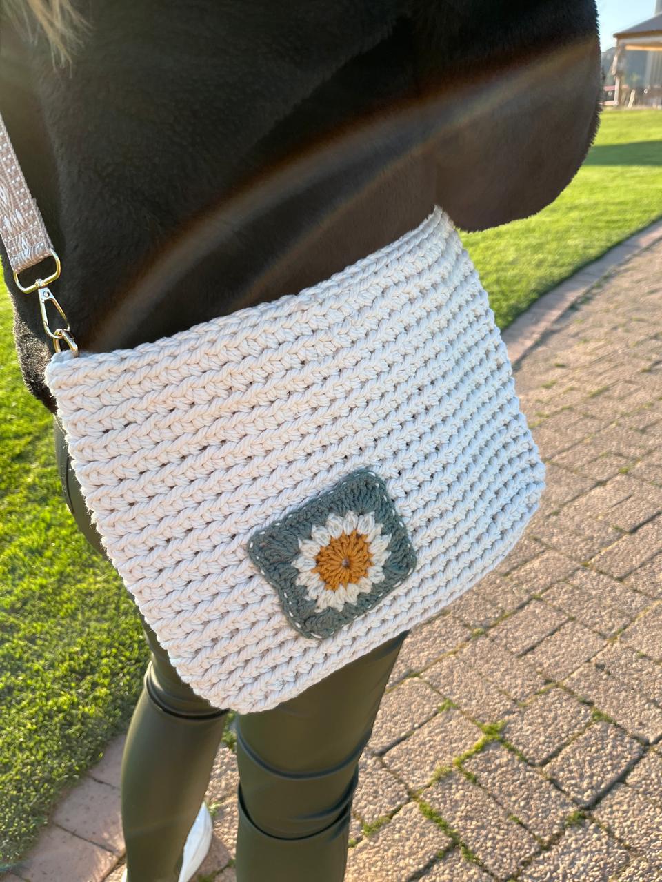 Melon: Larger soft handbag / relaxed shoulder bag / slouchy everyday tote
